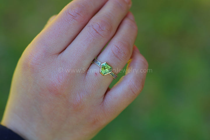 READY TO SHIP 1.5 Carat Yellow/Green Sapphire Triangle Gold Bezel Leaf Ring - Size 6.5