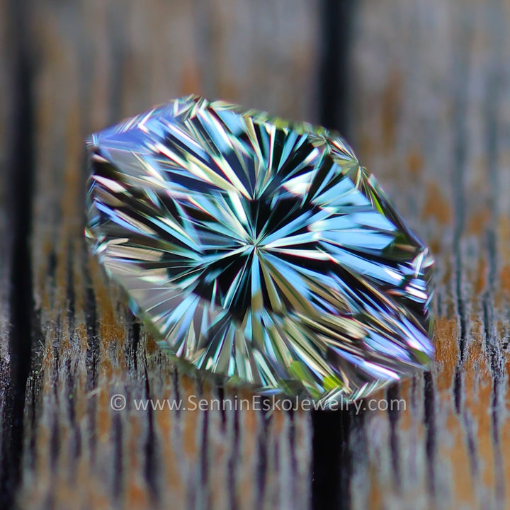 2.5 Carat Mermaid Tanzanite Octagon - 10.2x7mm - Esko Universe Cut ™