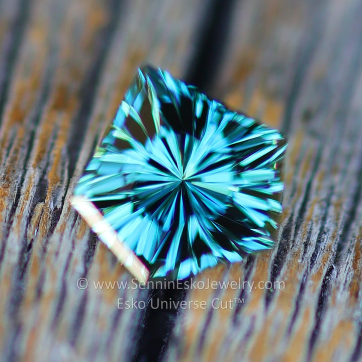 0.7 Carat Blue/Green Sapphire Pentagon - Esko Universe Cut ™