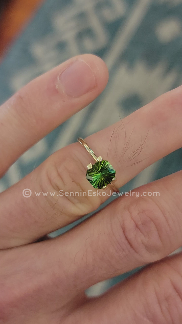 1.2 Carat Bi Color Bottle Green Tourmaline - 7.1x6.3 - Esko Universe Cut ™