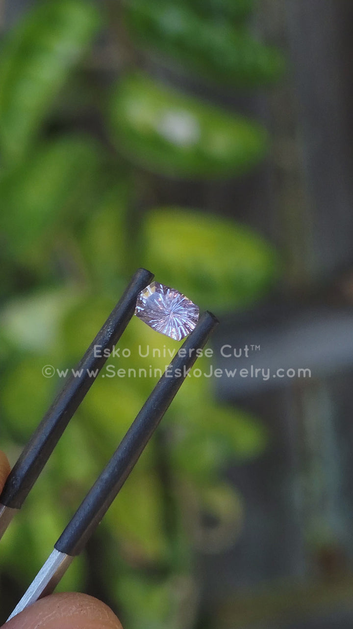 0.98 Carat Lilac Sapphire Octagon - 6.9x4.6mm - Esko Universe Cut ™