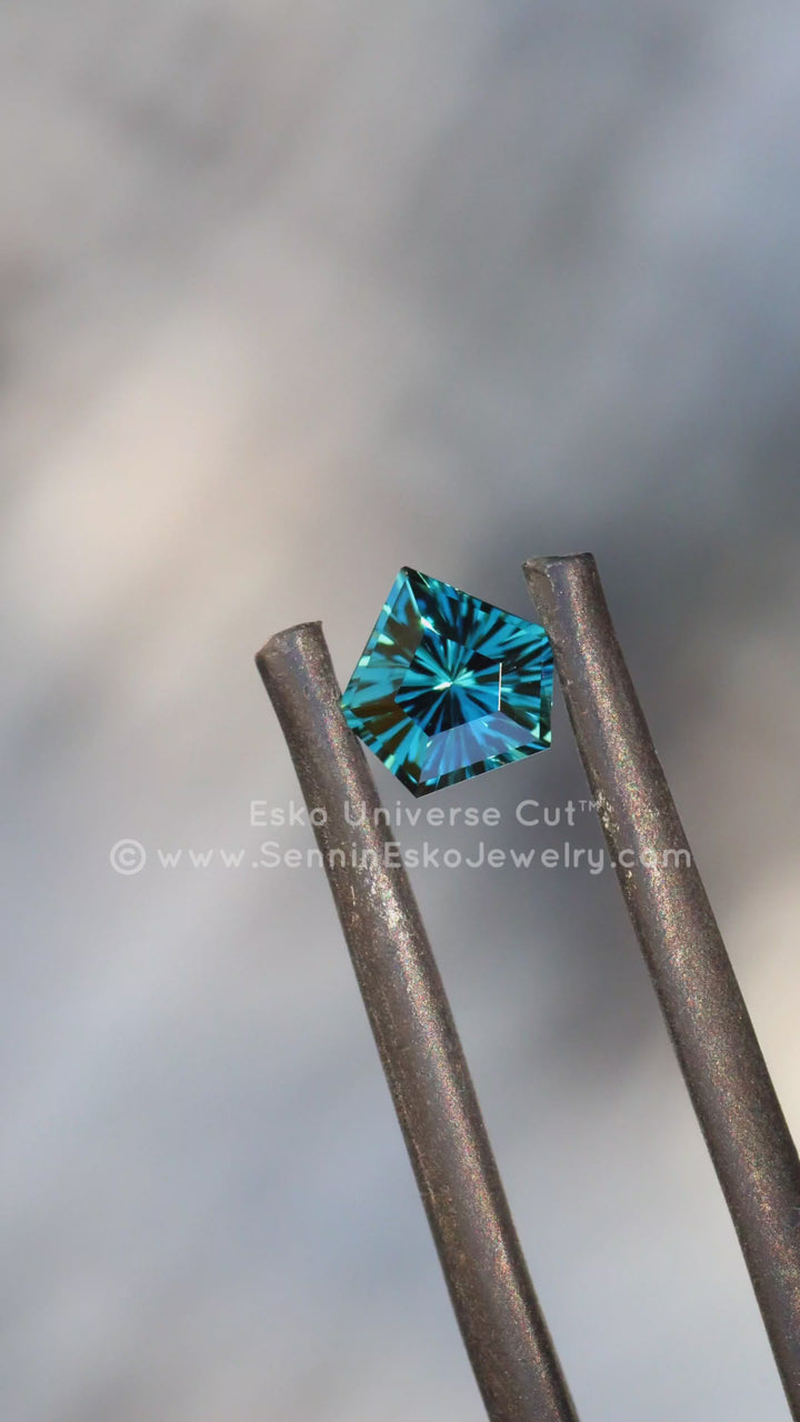 0.7 Carat Blue/Green Sapphire Pentagon - Esko Universe Cut ™