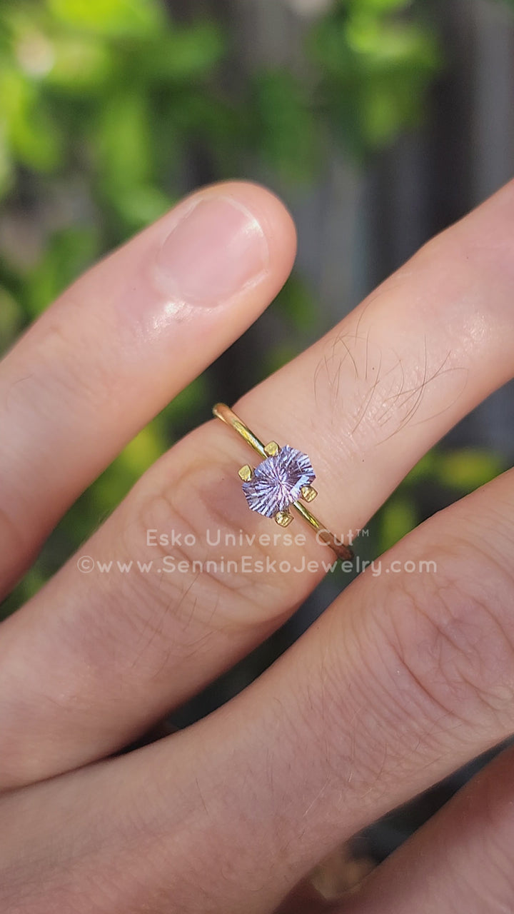 0.98 Carat Lilac Sapphire Octagon - 6.9x4.6mm - Esko Universe Cut ™