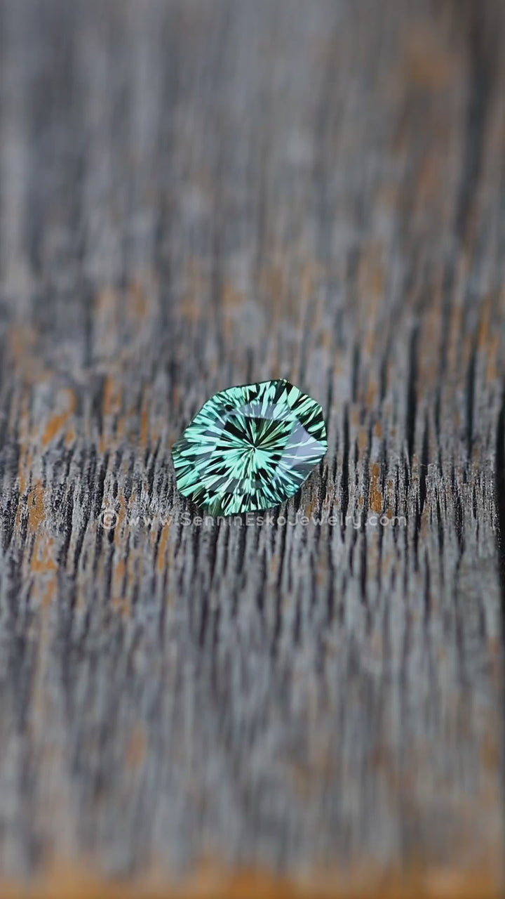 1 Carat Spring Green Sapphire Octagon - 7x5.4mm - Esko Universe Cut ™