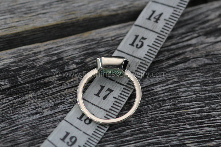 Channel Accented Bezel Ring Setting - Fantasy cut Blue Sapphire Depicted (Setting Only, Center Stone Sold Separately) Sennin Esko Jewelry Aquamarine Bezel, Aquamarine Gold, Aquamarine Sapphire, Aqumarine Engagement, Blue Sapphire Bezel, D Loose Settings