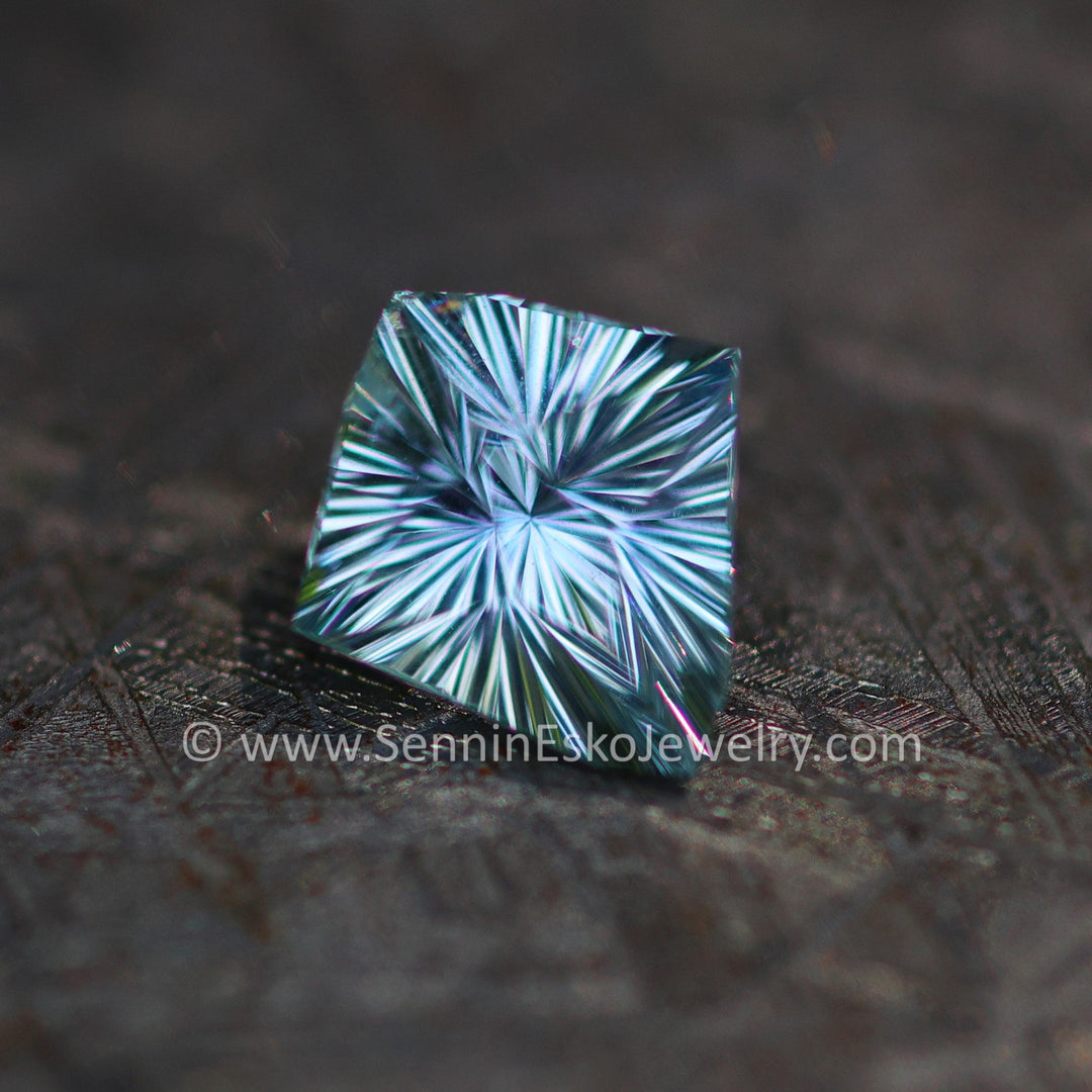 Liste personnalisée - Cerf-volant saphir bleu argenté 1,3 carat - Plan de paiement 8,1 x 7,4 mm
