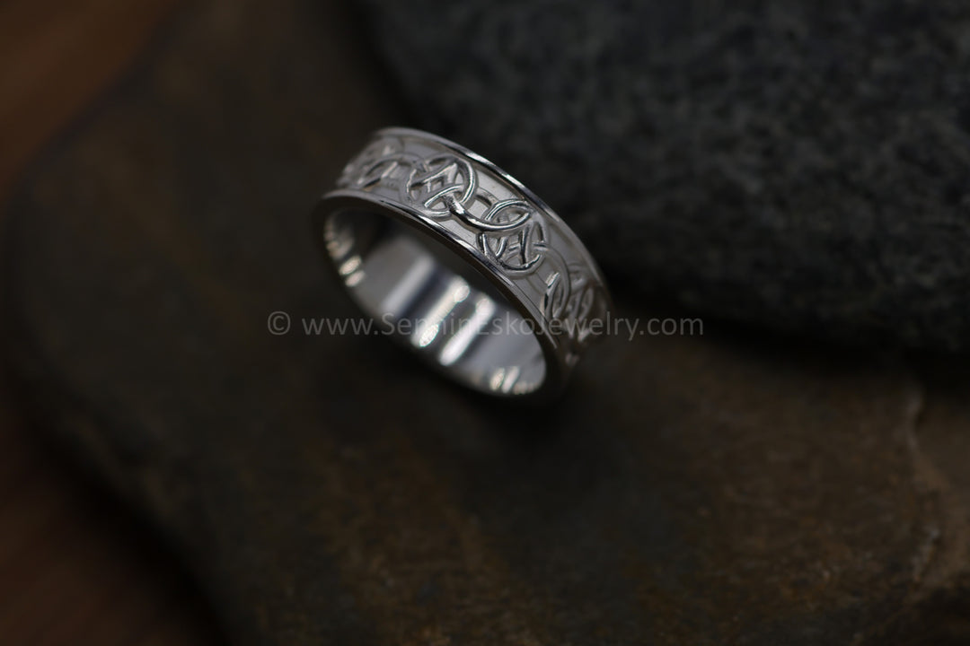 Wide Celtic Knot Ring