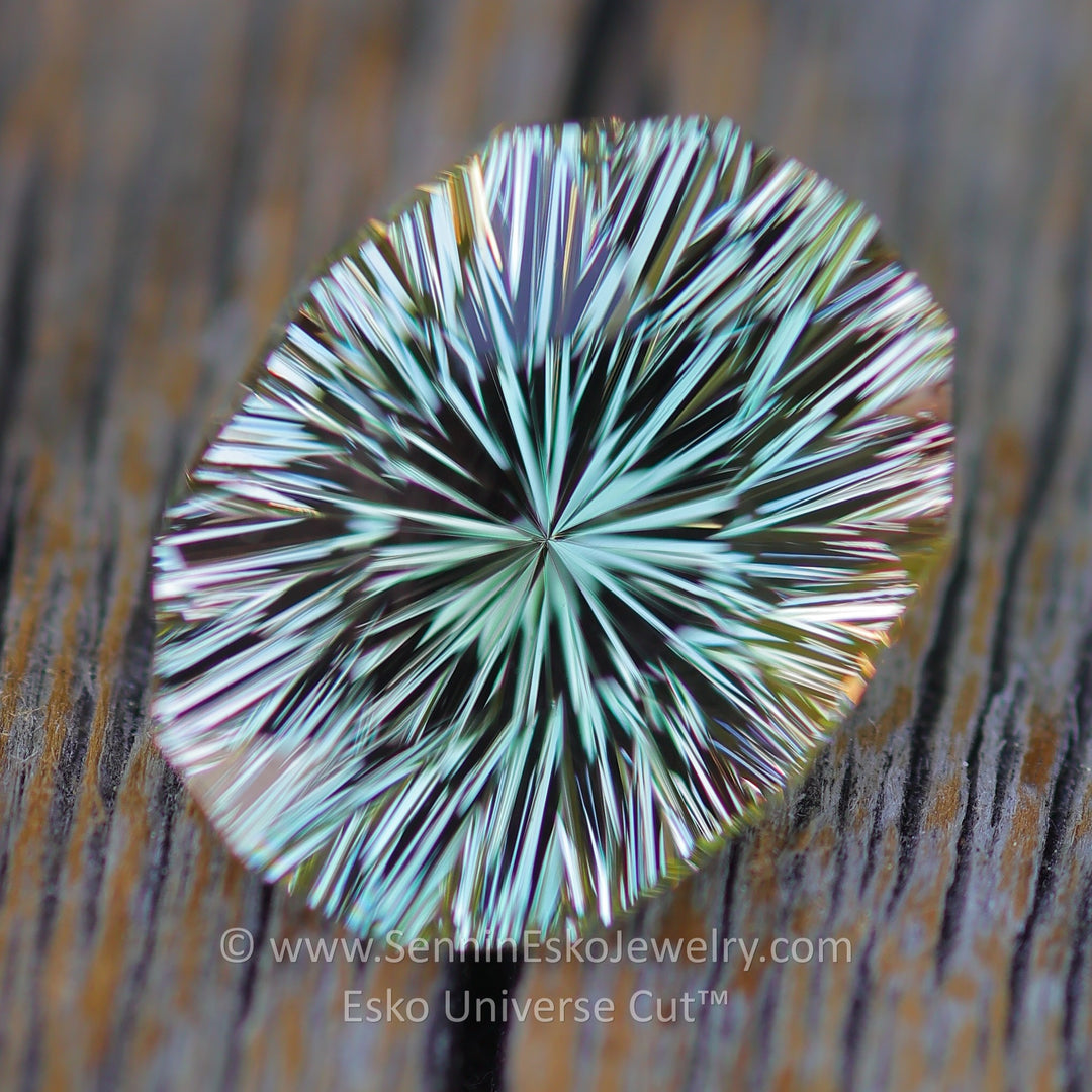 4.9 Carat Green/Yellow Oregon Sunstone Oval Cushion - 12.6x10mm - Esko Universe Cut ™