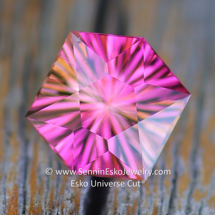 1 carat Light Sunset Tourmaline Hexagon - 6.9x6.1mm - Esko Universe Cut ®