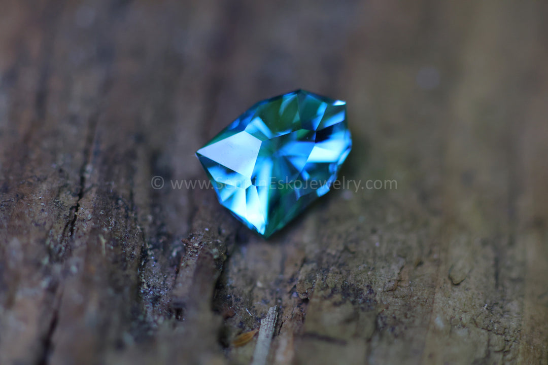 4 Carat London Blue Topaz Shield - 11.2x7.9mm