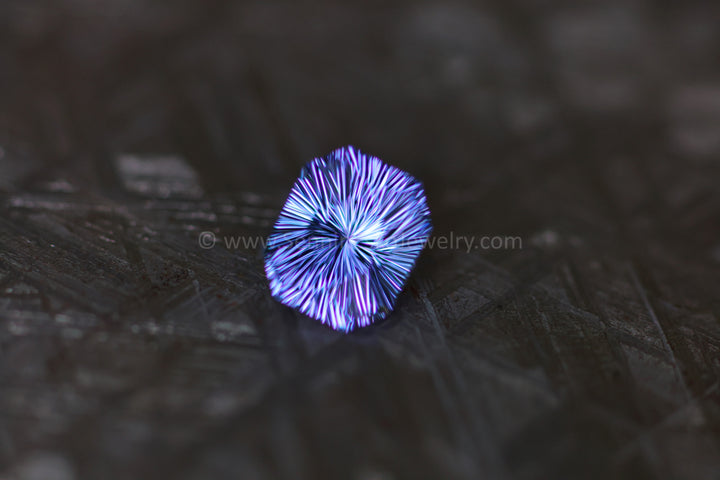2.3 Carat Violet/Bleu Tanzanite Octogone - 8.5x7.2mm - Taille Fantaisie