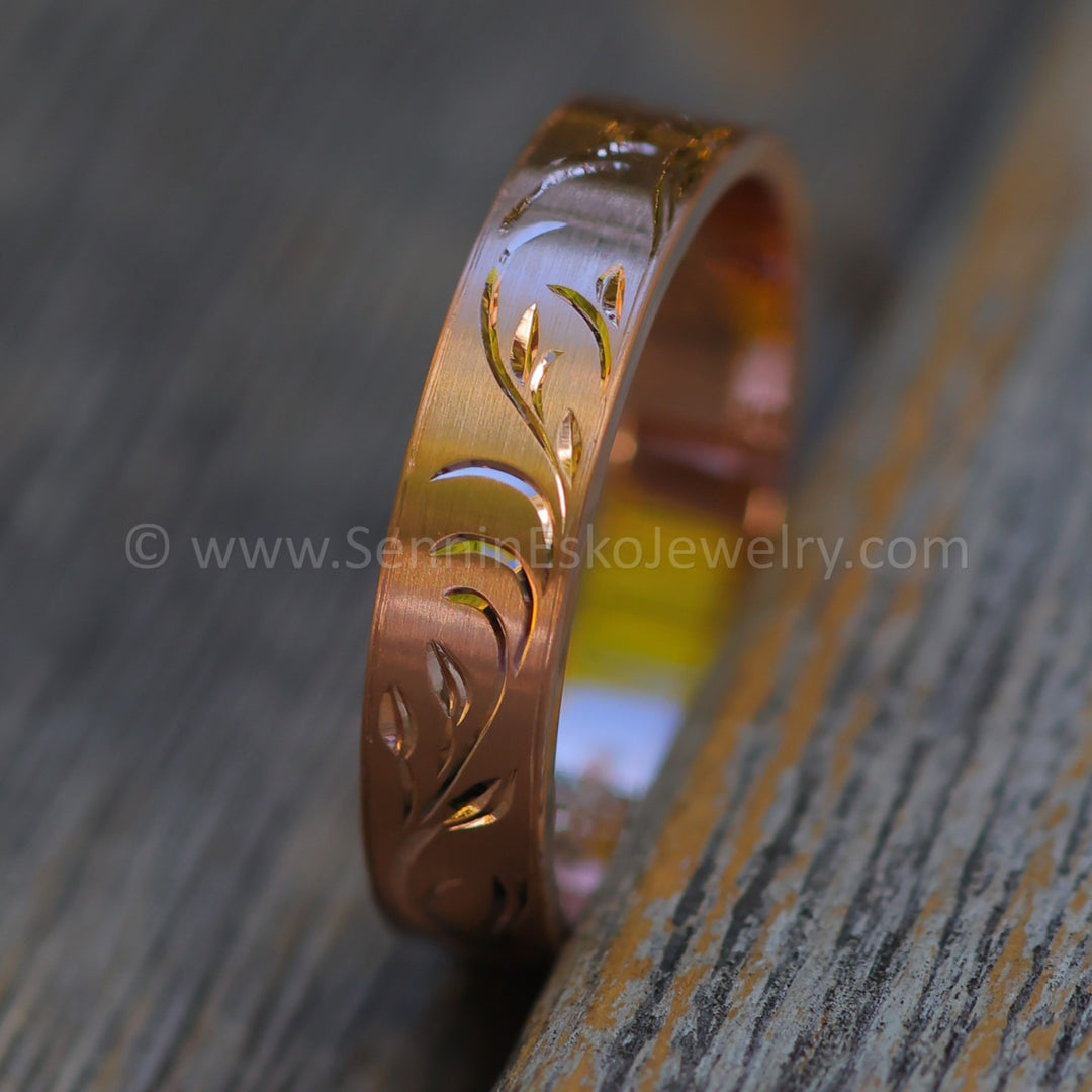 4x1mm Branches and Leaves Ring Variation 1 - 14kt Rose Gold Bright Cut Engraved Band