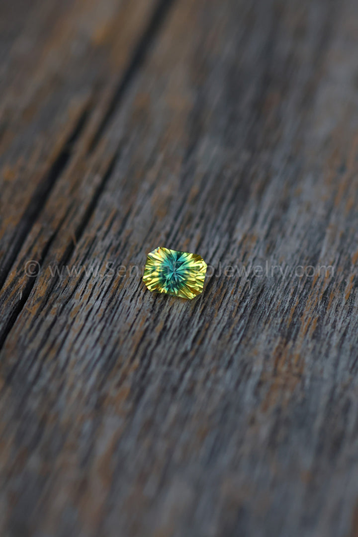 0.96 Carat Parti Yellow Green/Blue Sapphire Octagon -  6.1x4.5mm - Esko Universe Cut ™