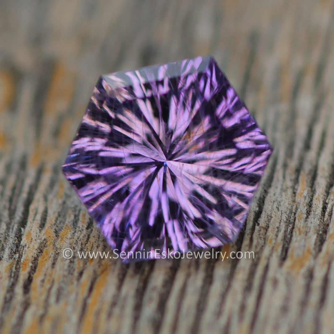 1 Carat Purple/Violet Sapphire Hexagon -  7.1x5.8mm - Esko Universe Cut ™