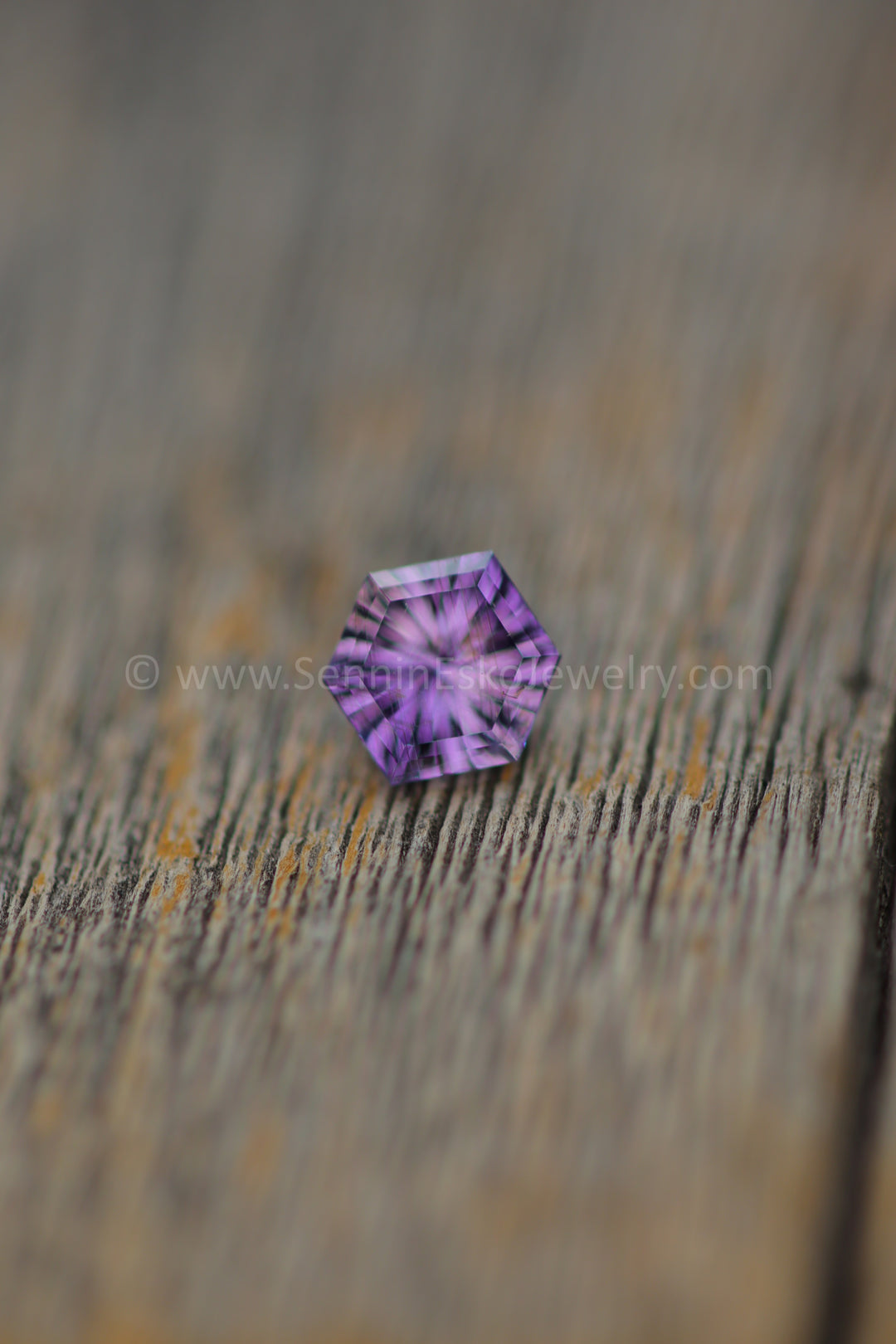 1 Carat Purple/Violet Sapphire Hexagon -  7.1x5.8mm - Esko Universe Cut ™