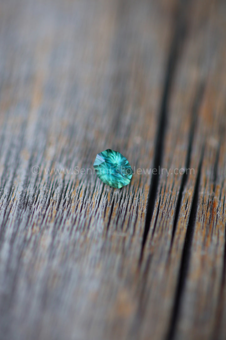 1.2 Carat Teal Sapphire Decagon - 6.9x5.2mm - Esko Universe Cut ™