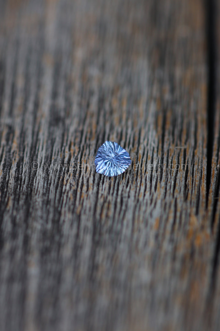 0.45 Carat Violet Sapphire Triangle - 4.4x4.4mm - Esko Universe Cut ™