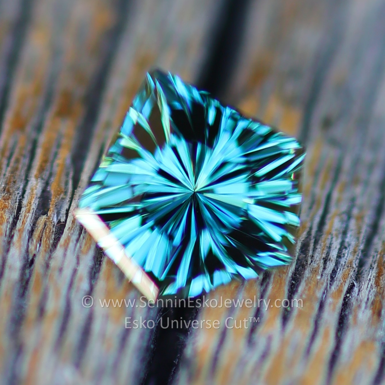0.7 Carat Blue/Green Sapphire Pentagon - Esko Universe Cut