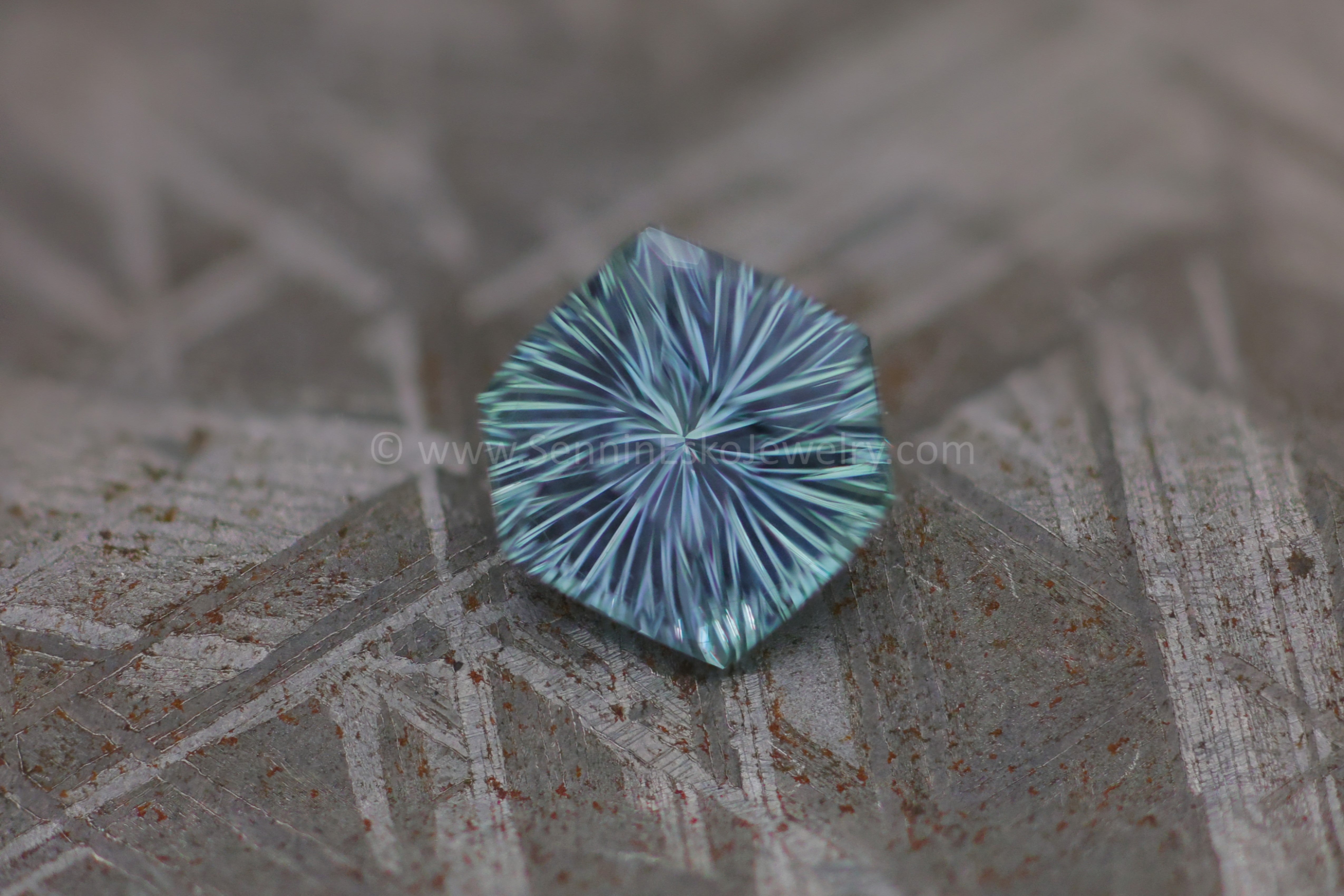 ラブカSAPPHIRE MOON 朝香果林 SEC P+ 2ct Steely Teal Montana Sapphire Hexagon - 8.7x7.7mm - Galaxy Cut