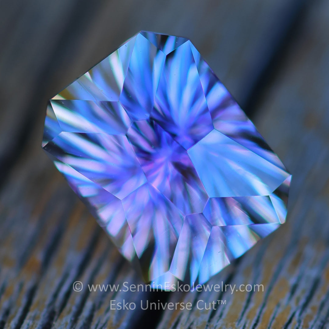 3.2 Carat Violet Tanzanite Octagon - 9.2x7.1mm - Esko Universe Cut ™
