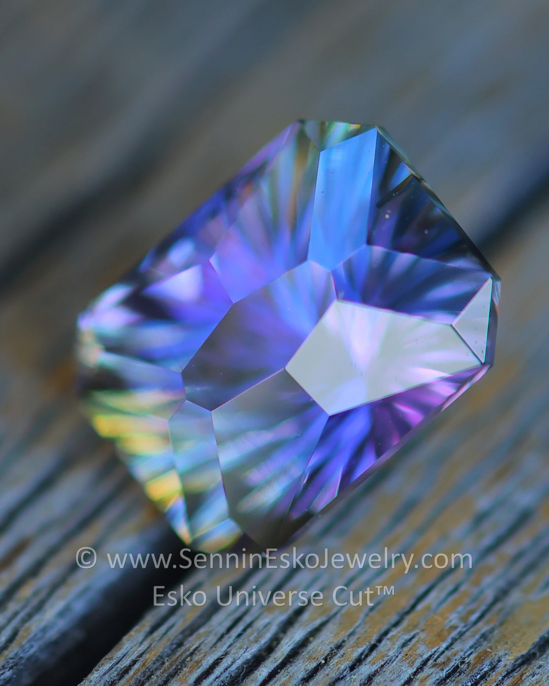 3.2 Carat Violet Tanzanite Octagon - 9.2x7.1mm - Esko Universe Cut ™