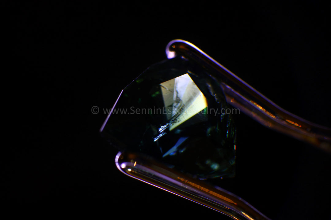 1.2ct Blue/Green Parti Sapphire Triangle, 6.4x6.4mm