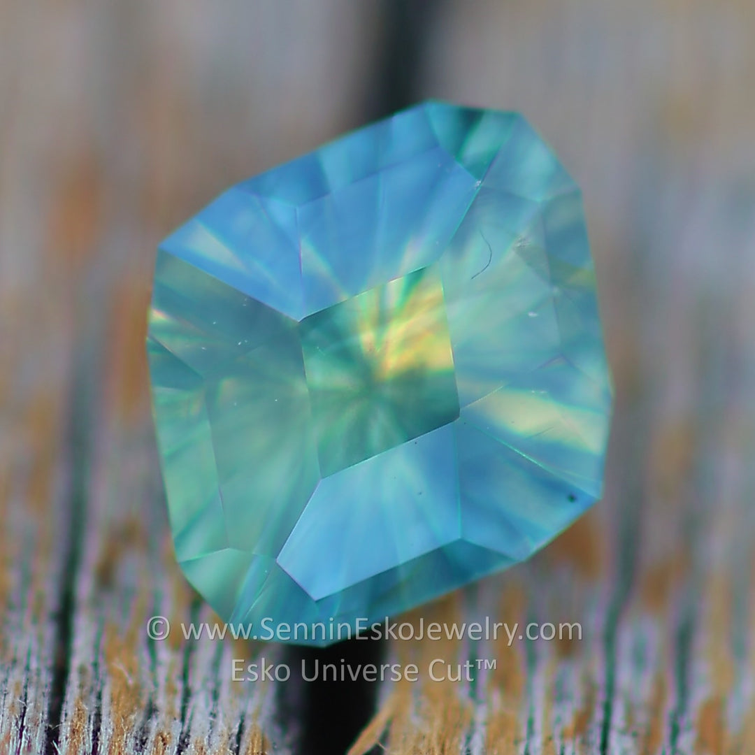0.99 Carat Teal/Yellow Opalescent Sapphire - 6.9x6mm - Esko Universe Cut ™