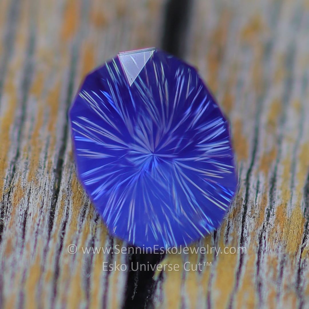 1.1 Carat Violet/Purple Sapphire Oval - 6.8x5.4mm - Esko Universe Cut ™