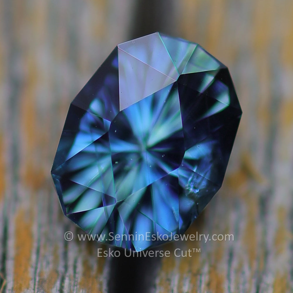 0.65 Carat Blue Sapphire Oval - 5.5x4.3mm - Esko Universe Cut ™