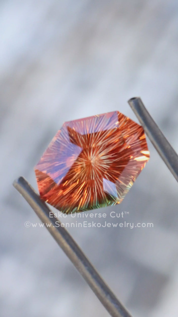 9.4 Carat Burnt Orange/Green Oregon Sunstone - 16x12.5mm - Esko Universe Cut ™
