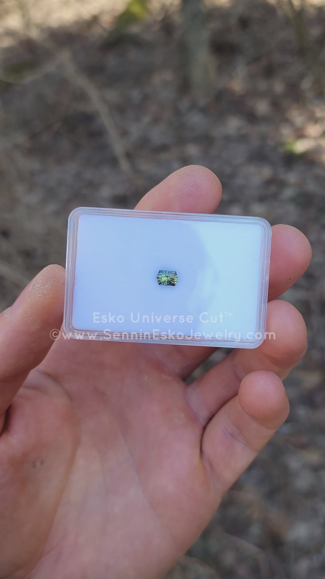 0.81 Carat Yellow/Green Striped Parti Sapphire - 6.1x4.2mm - Esko Universe Cut ™