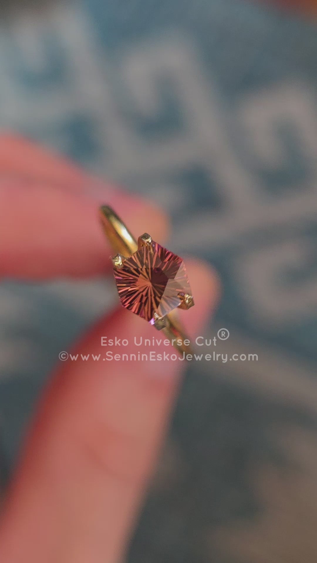 1 carat Light Sunset Tourmaline Hexagon - 6.9x6.1mm - Esko Universe Cut ®