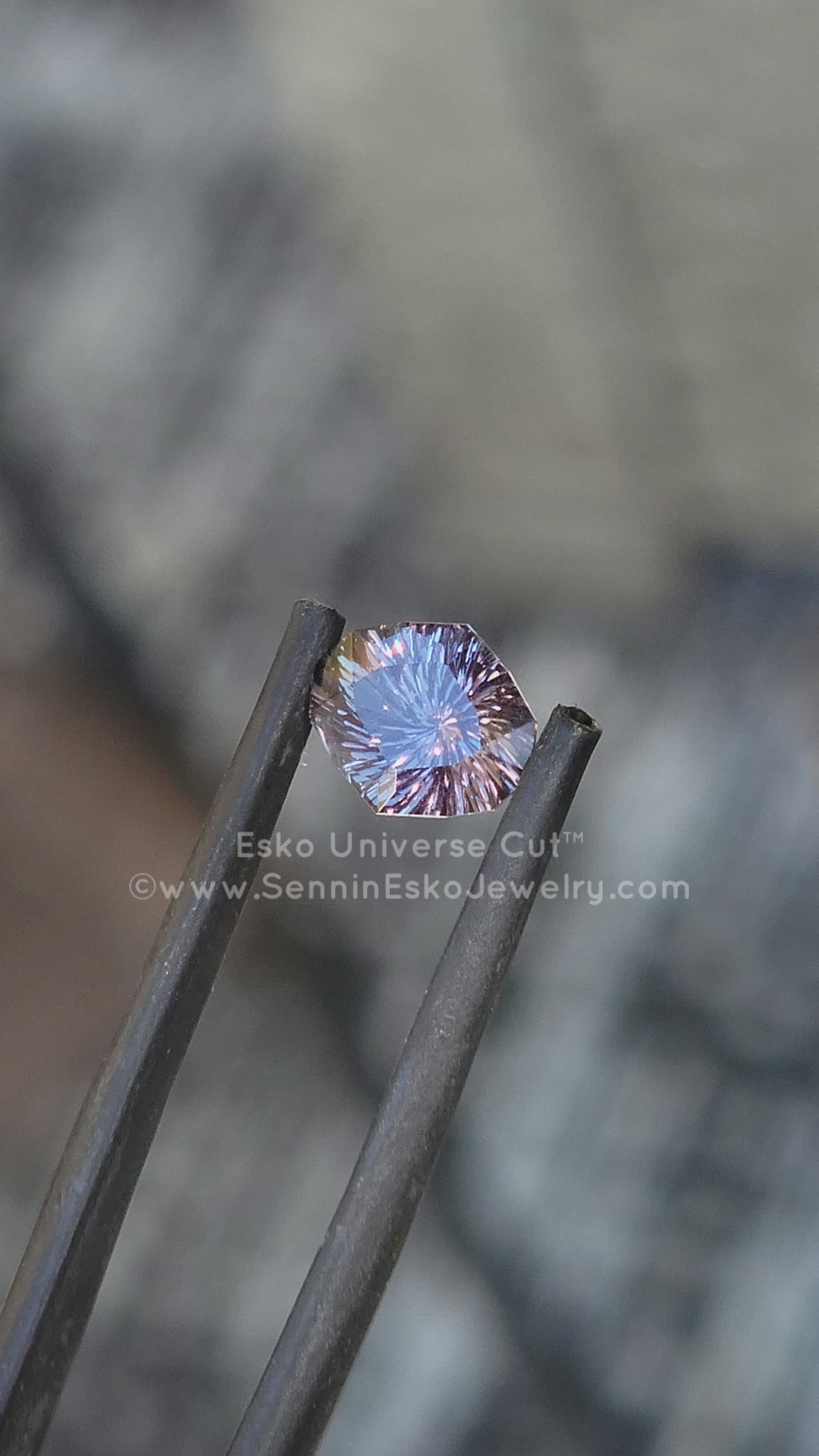 1.81 Carat Color Shifitng Purple/Blue Sapphire Do-Decagon - 8.5x7mm - Esko Universe Cut ™