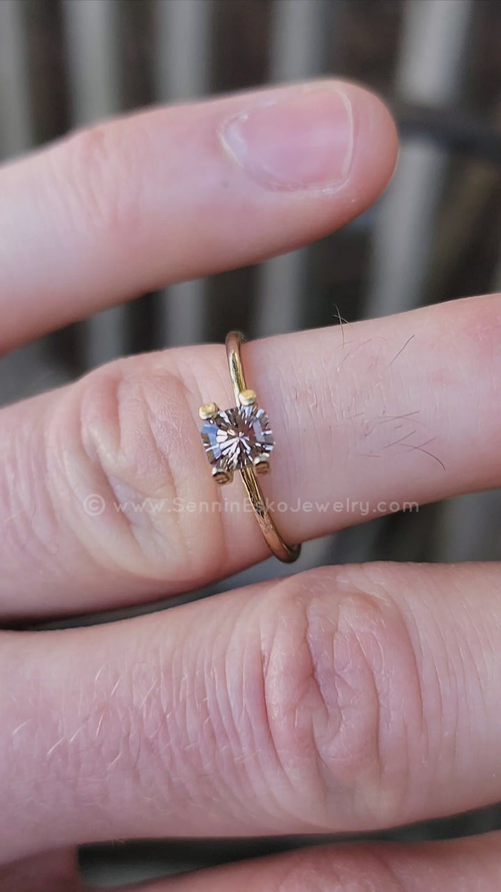 0.59 Carat Pastel Beige/Pink/Lilac Tanzanite - 5.2x4.5mm - Esko Universe Cut ™