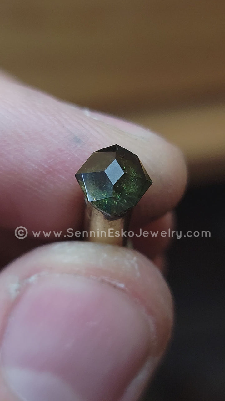 1.6 Carat Green/Yellow Parti Sapphire Octagon -  7.7x7.4mm - Galaxy Cut