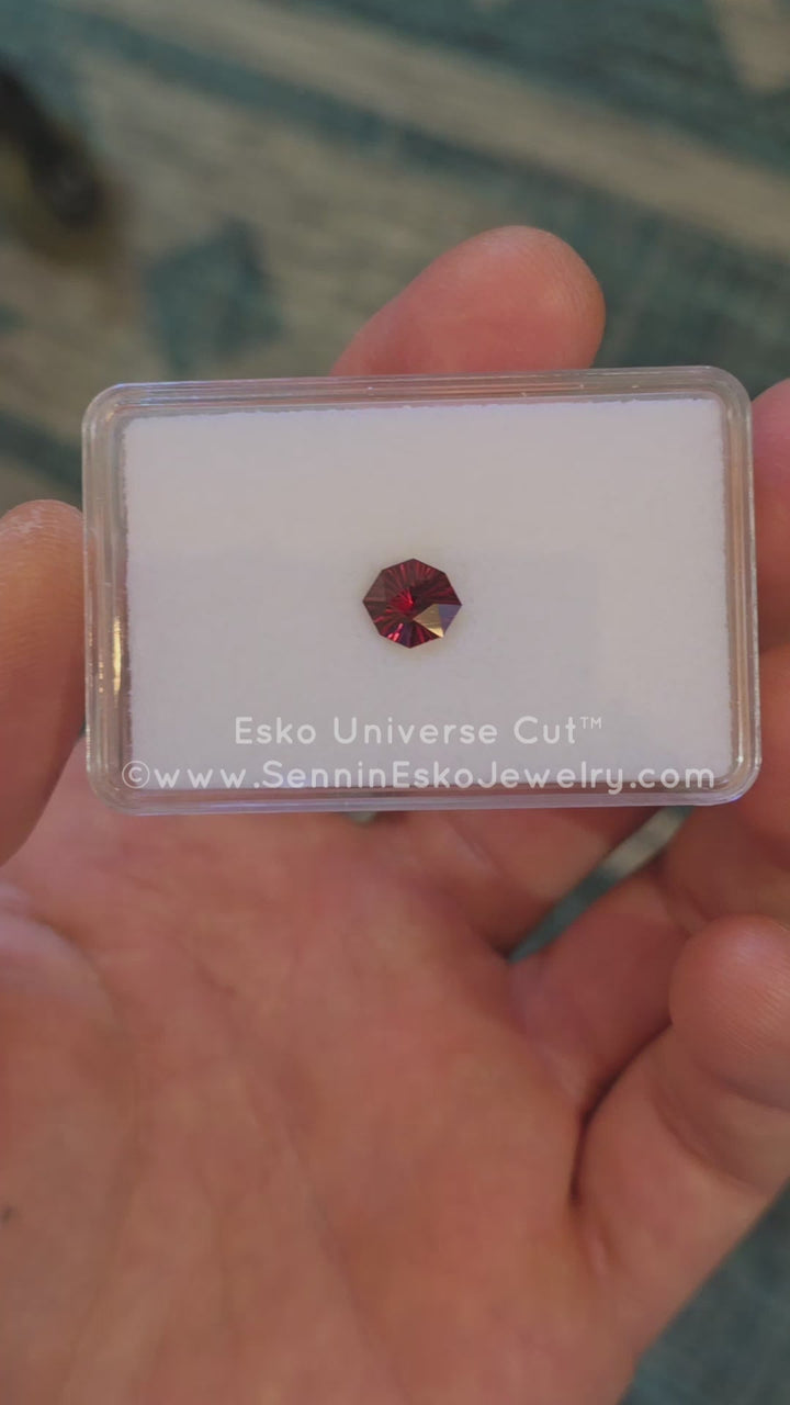 2 Carat Malaya Garnet Octagon - 8.6x7.7mm - Esko Universe Cut ™