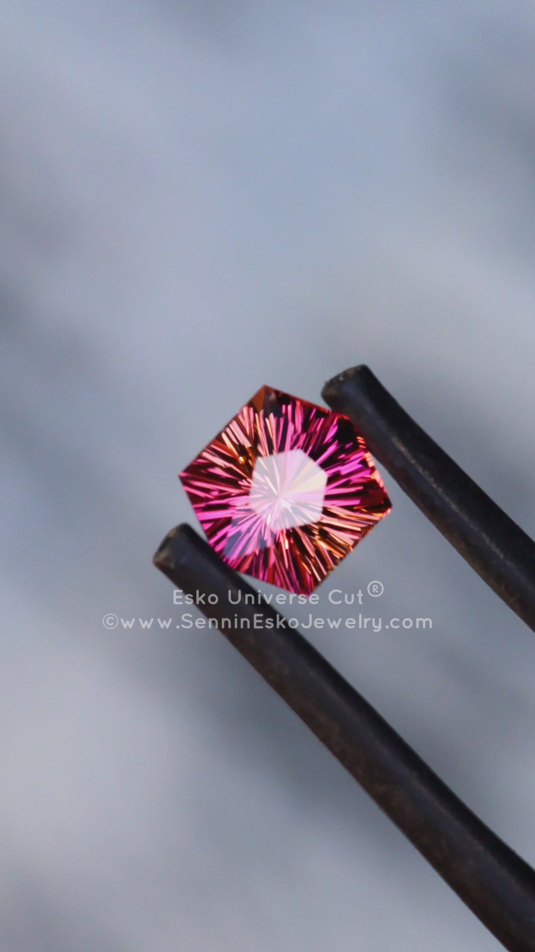 1 carat Light Sunset Tourmaline Hexagon - 6.9x6.1mm - Esko Universe Cut ®