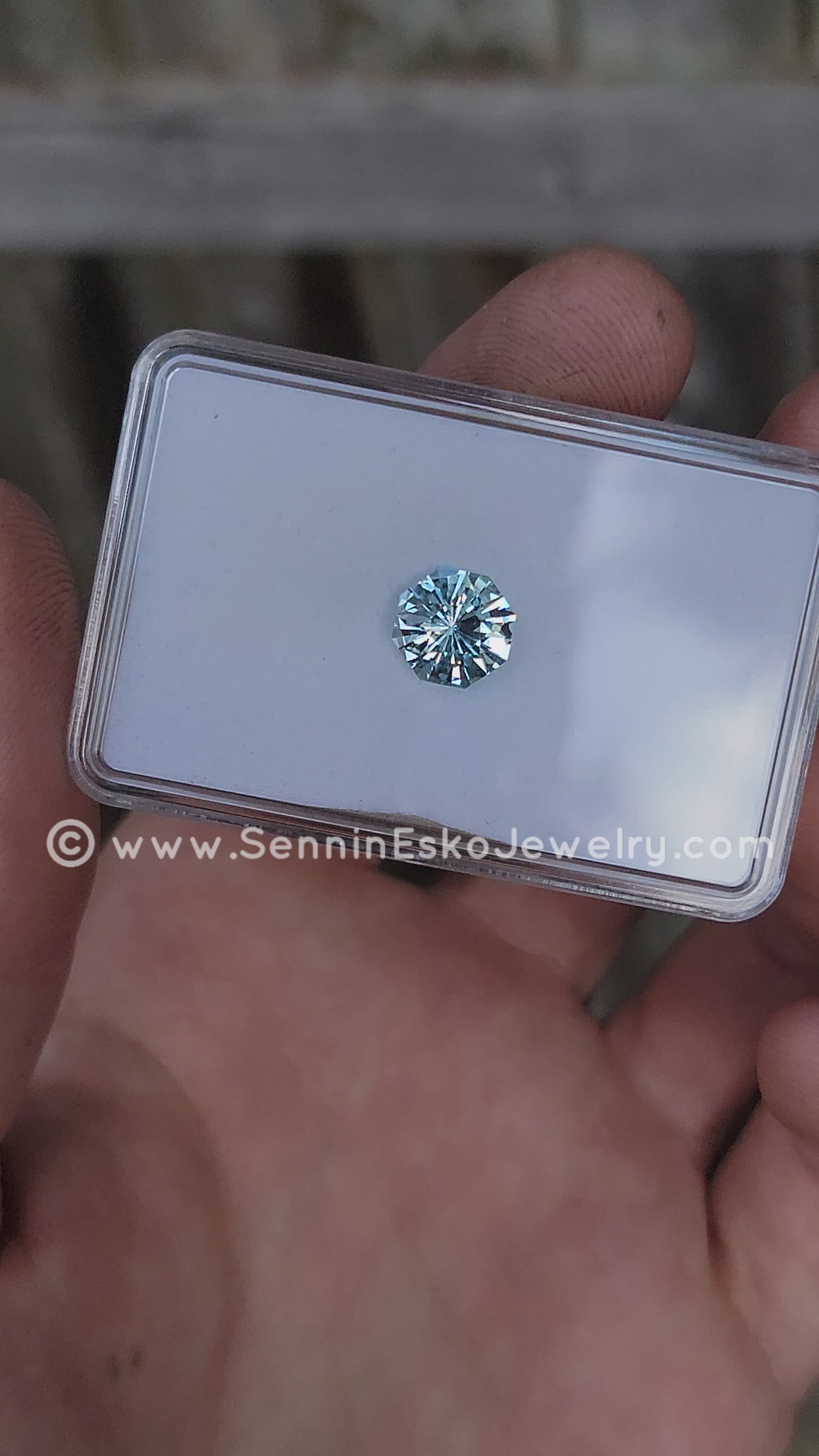 3.5 Carat Sky Blue Topaz Octagon - 9.4x8.8mm – Sennin Esko Jewelry