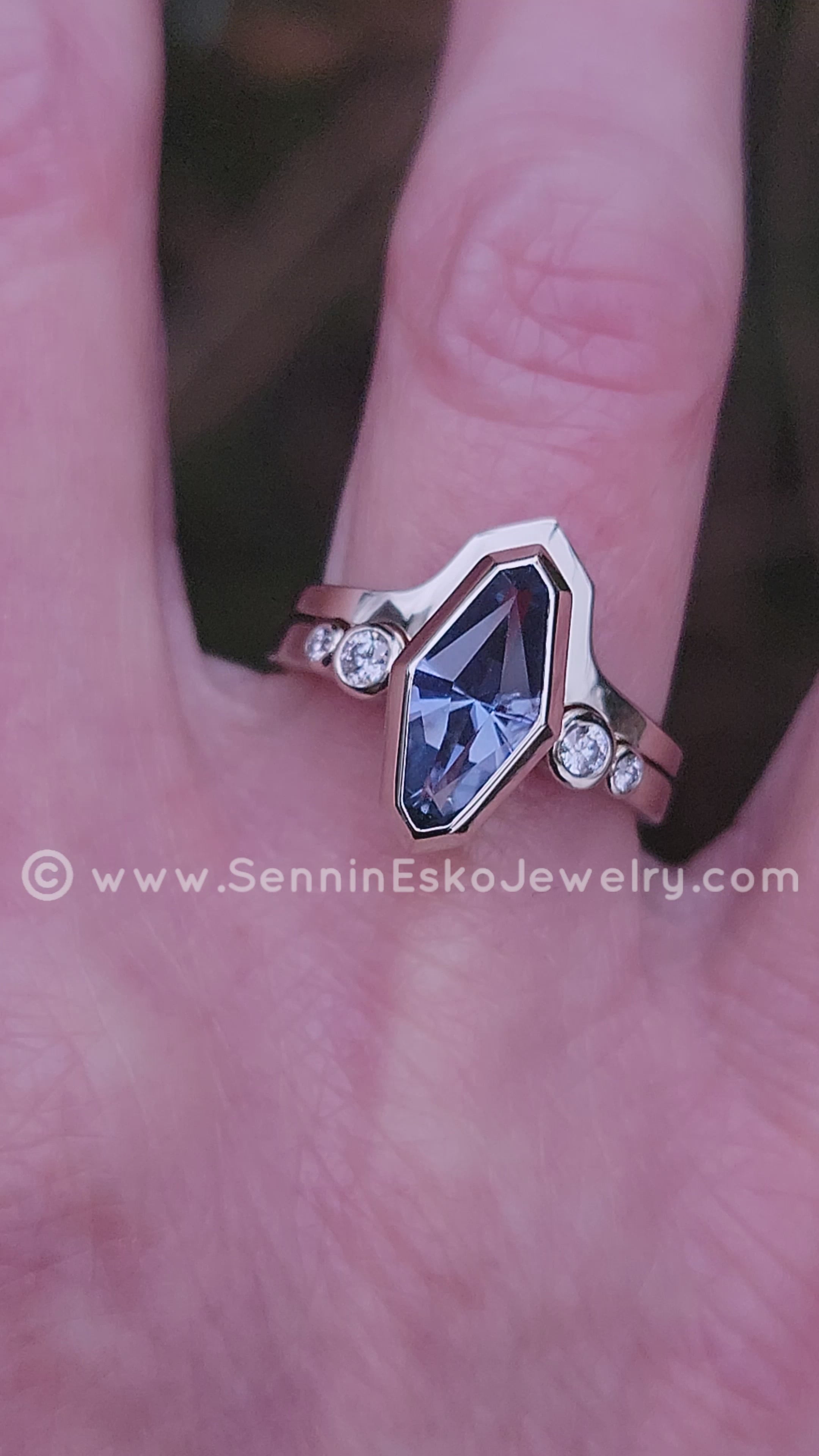 Five Stone Diamond Accented Multi Bezel Setting WITH Contour