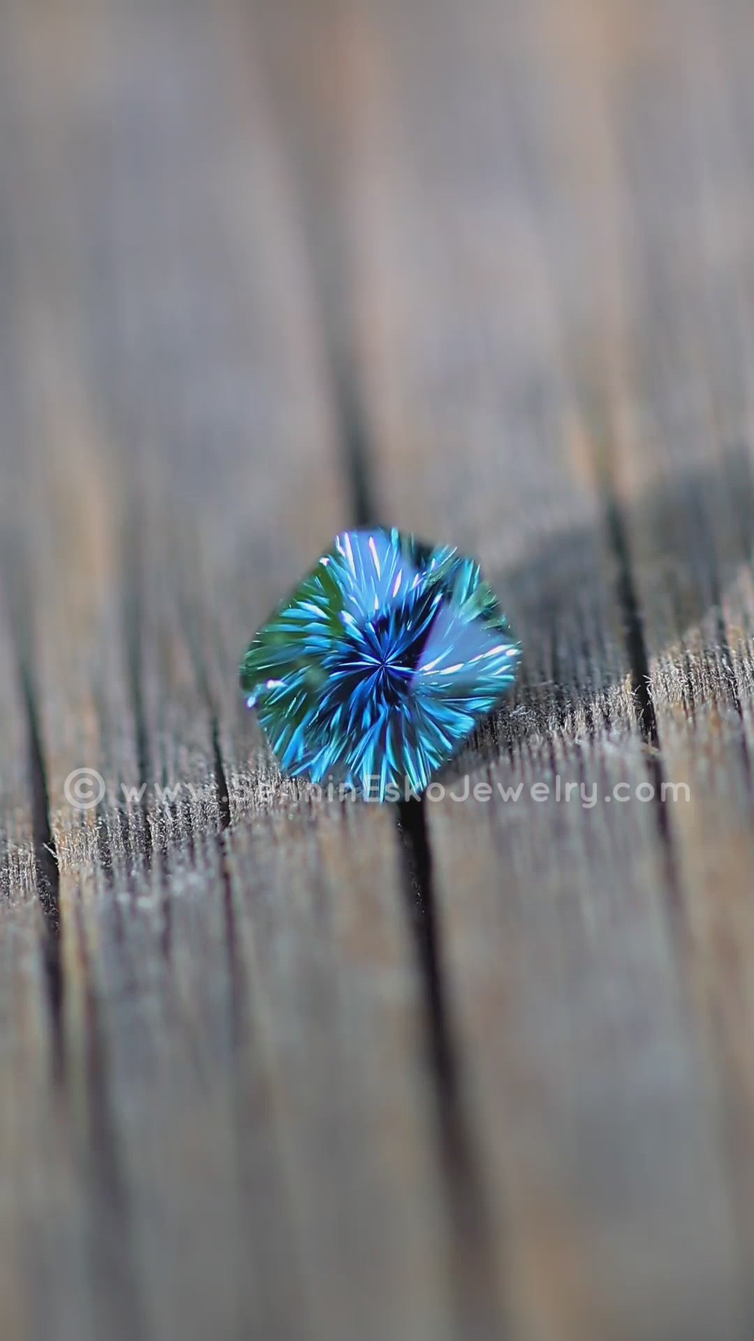 1.28 Carat Blue/Green Sapphire Hexagon - 7.1 x 5.6mm - Galaxy Cut