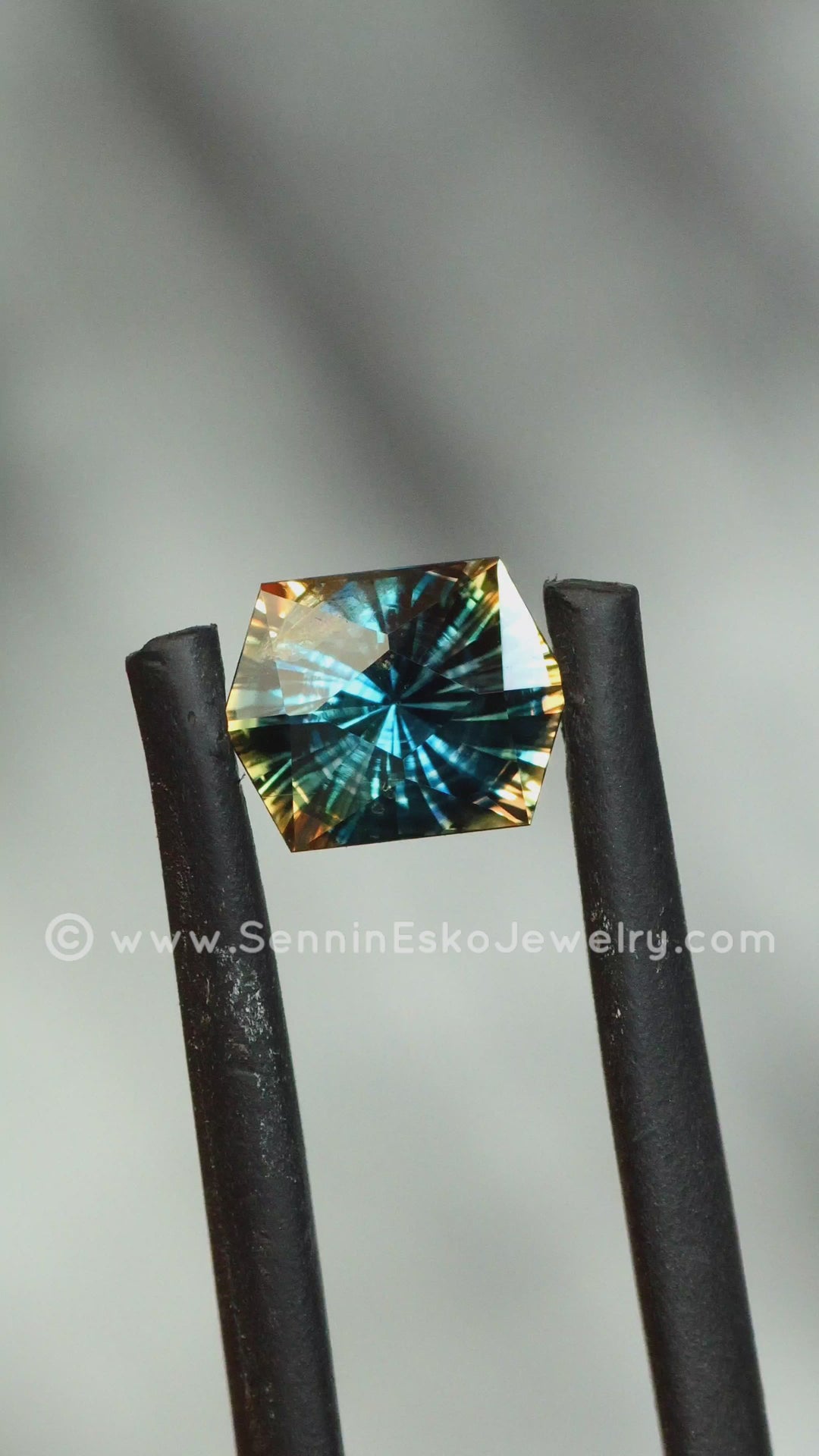 1.1 Carat Blue/Yellow Sapphire Hexagon -  6.9x5.3mm - Galaxy Cut