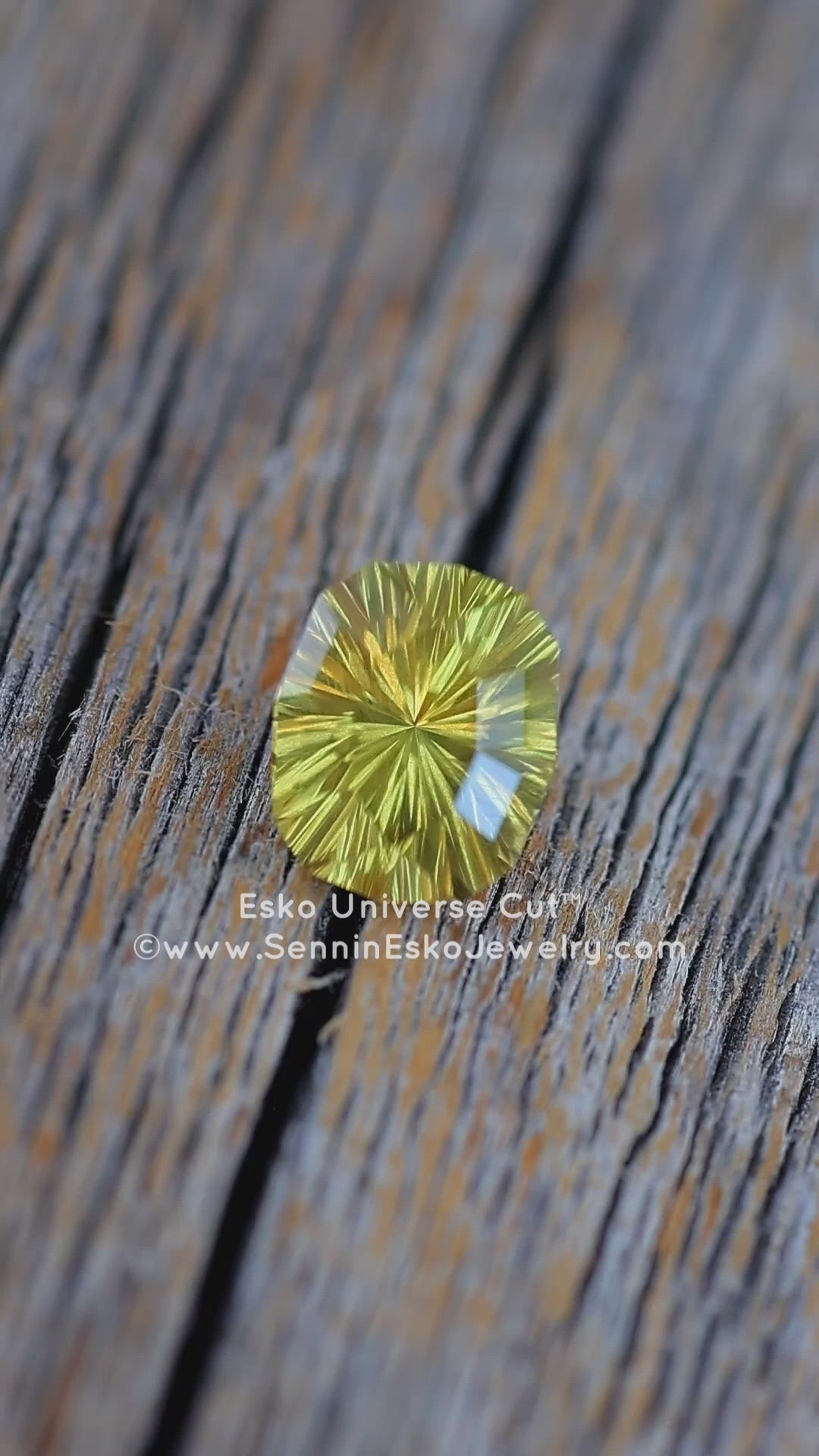2.2 Carat Golden Sapphire Cushion - 8.2x6.8mm - Esko Universe Cut ™