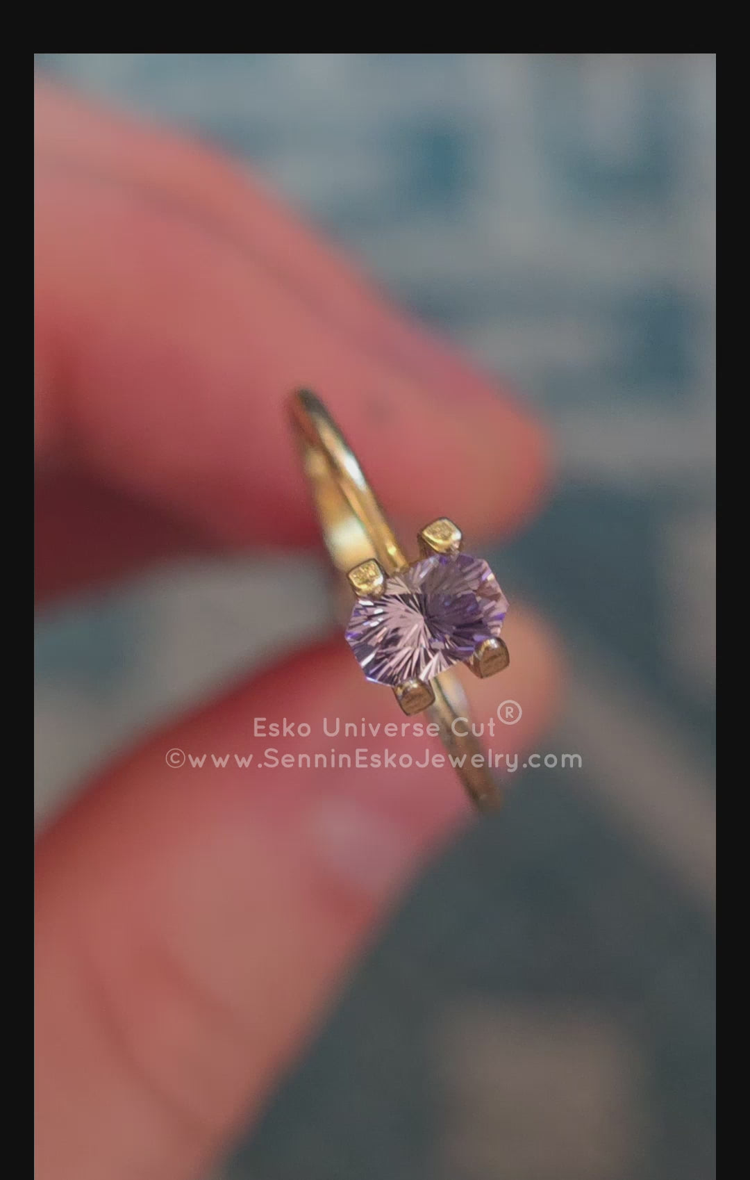 0.7 Carat Lilac Tanzanite Octagon - 5.8x3.9mm - Esko Universe Cut ®