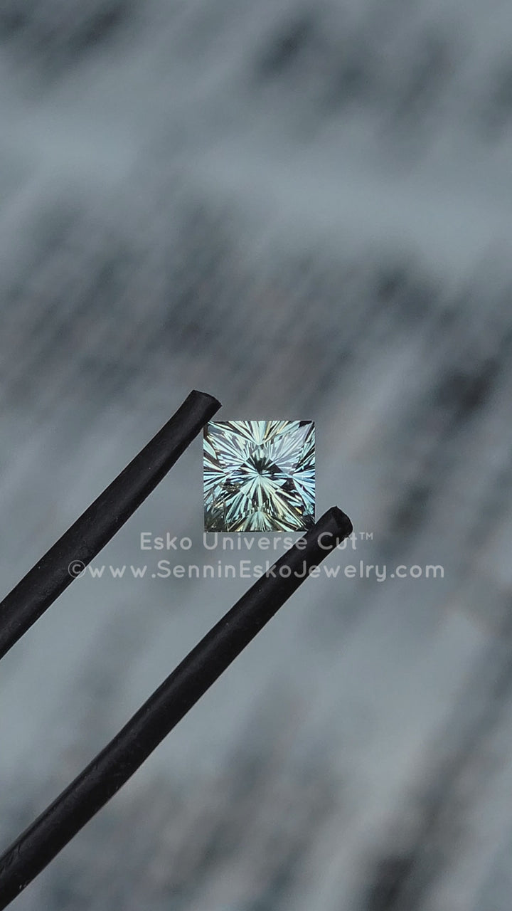 2 Carat Aqua Sapphire Princess Cut - 5.9x8.3mm - Esko Universe Cut ™