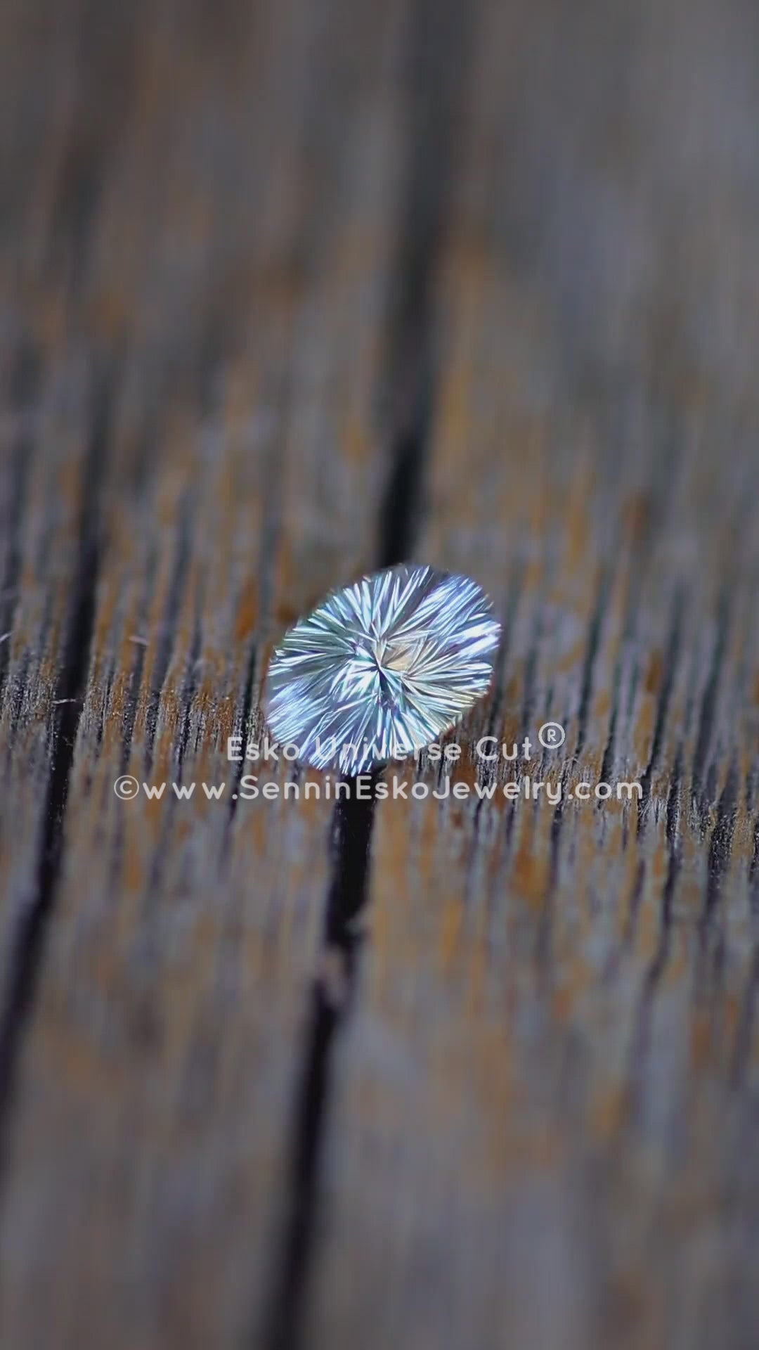 1.03 Carat Silver Sapphire Oval - 6.8x4.8mm - Esko Universe Cut ®