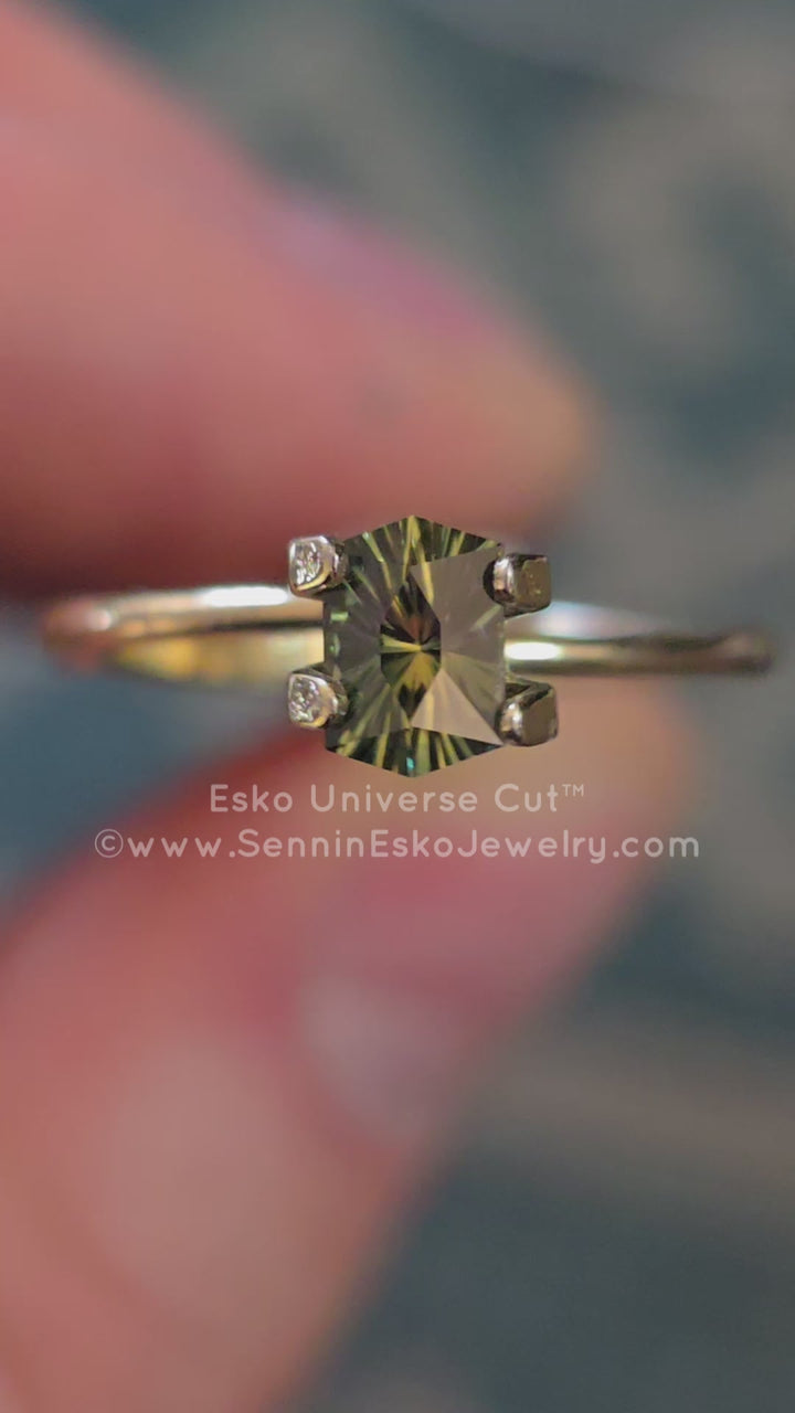 0.81 Carat Yellow/Green Striped Parti Sapphire - 6.1x4.2mm - Esko Universe Cut ™
