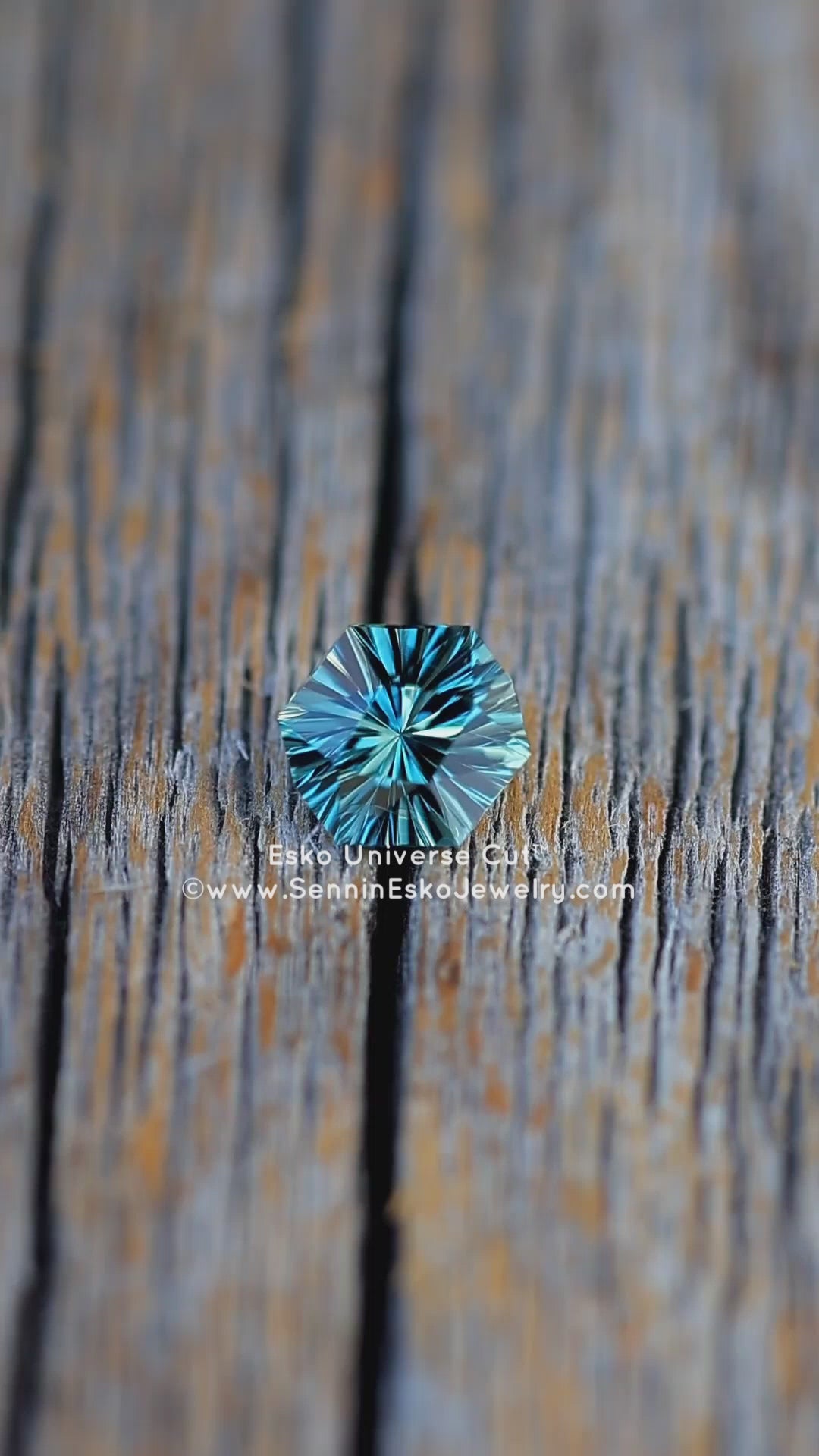 0.93 Carat Blue/Yellow Sapphire Octagon - 5.8x6mm - Esko Universe Cut ™