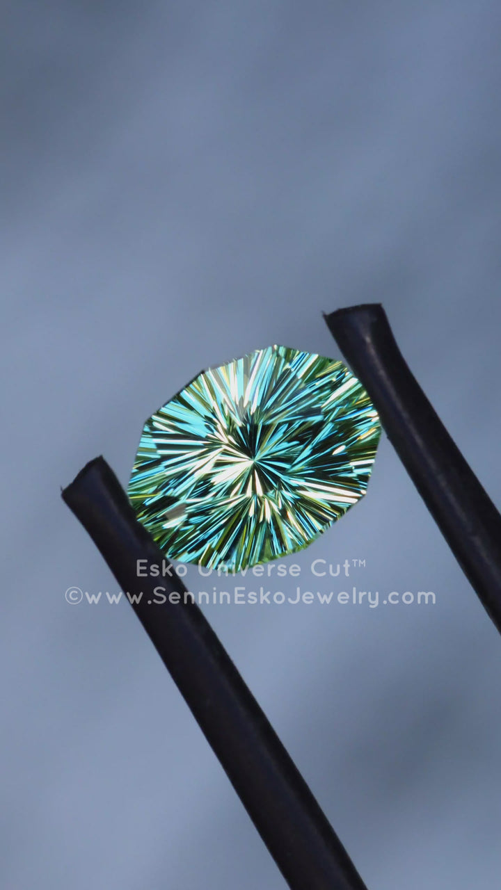 1.8 Carat Mint Garnet Oval - 8.3x6.4mm - Esko Universe Cut ™