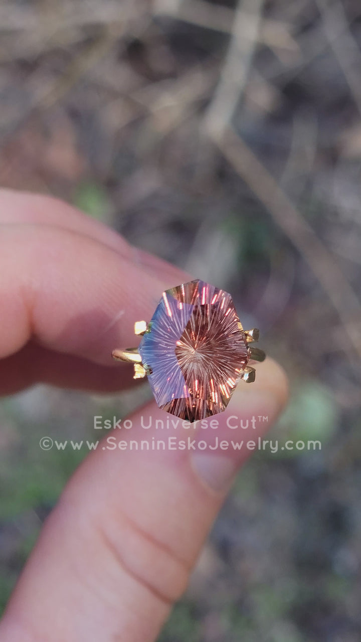 9.4 Carat Burnt Orange/Green Oregon Sunstone - 16x12.5mm - Esko Universe Cut ™