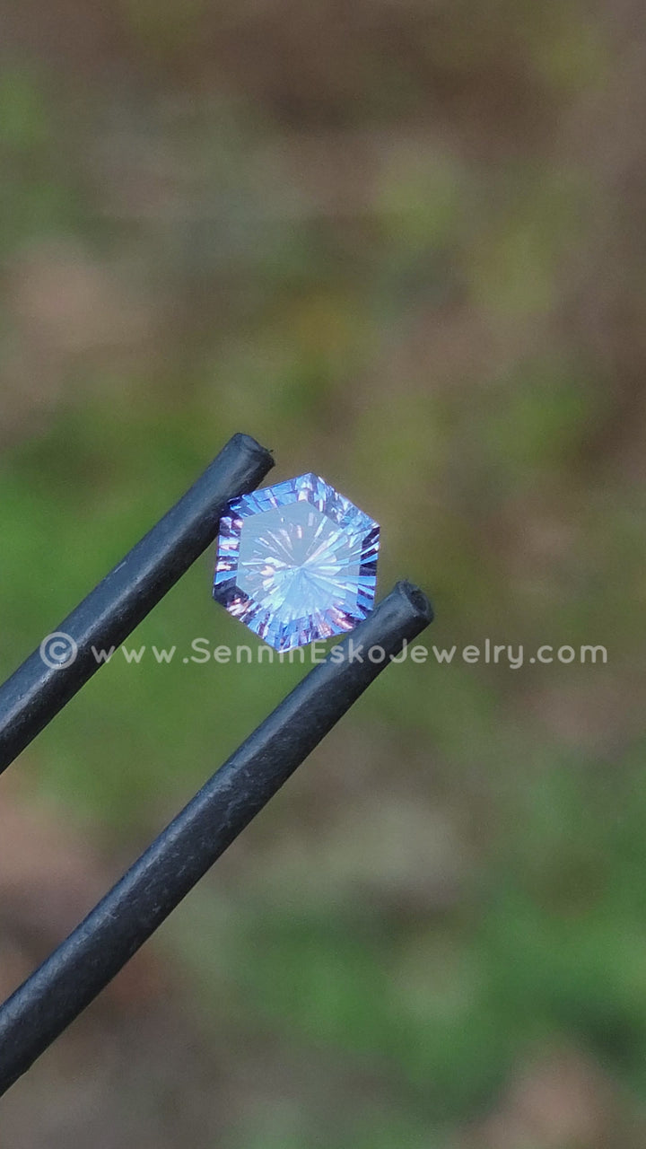 1 Carat Purple/Violet Sapphire Hexagon -  7.1x5.8mm - Esko Universe Cut ™